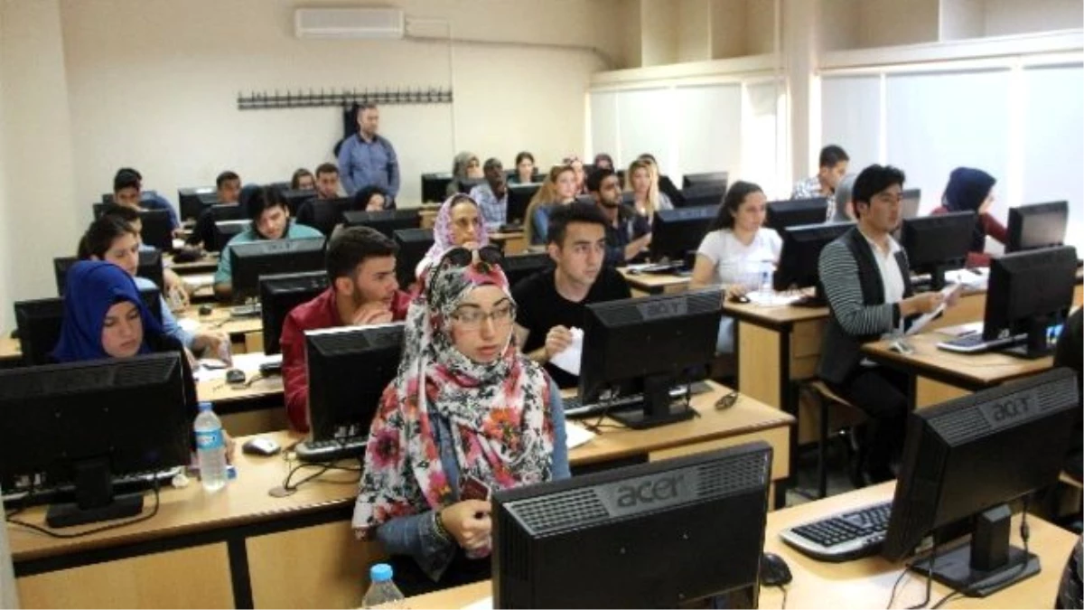 Fırat Üniversitesi Yabancı Öğrenci Alım Sınavları Yapıldı