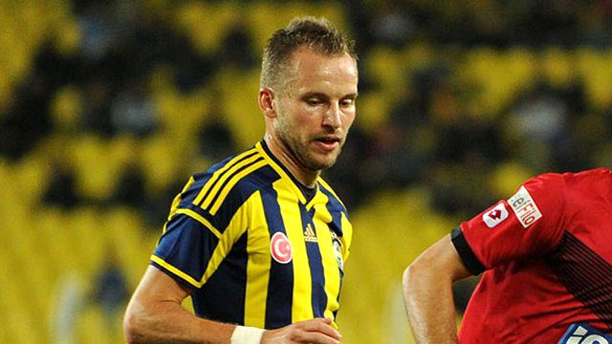 Michal Kadlec, Sparta Prag'a Yıllık 600 Bin Euro'ya İmza Attı