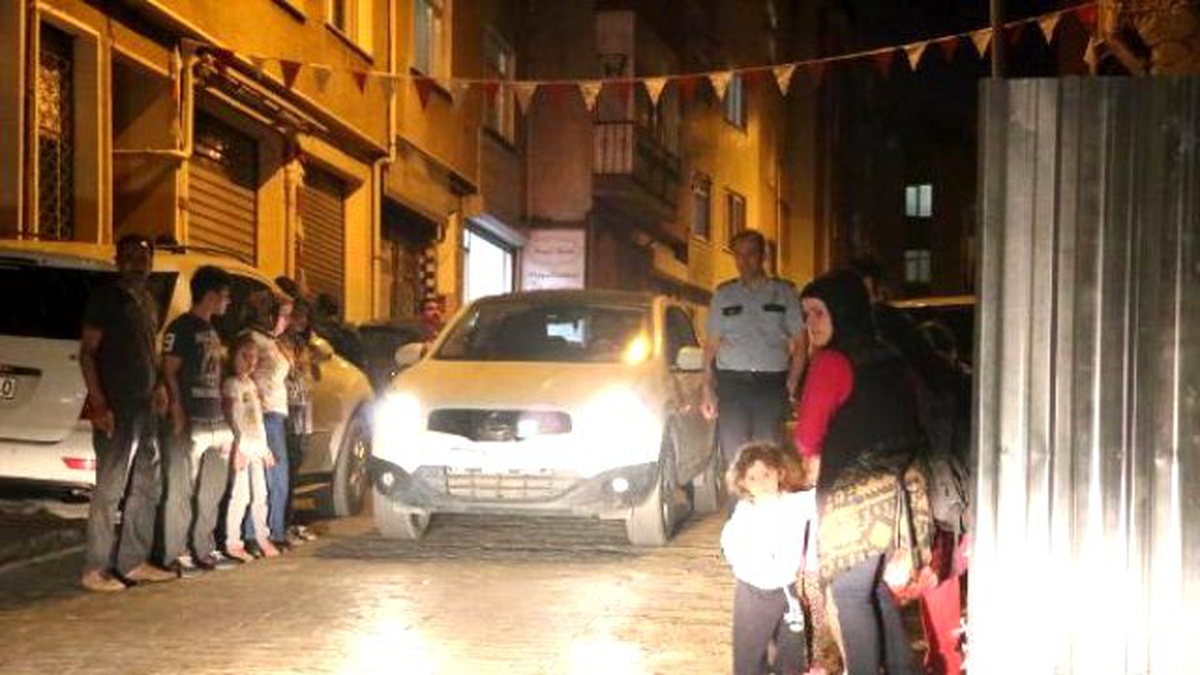 Tedbirsiz İnşaat Çalışması Yüzünden Sokakta Kaldılar