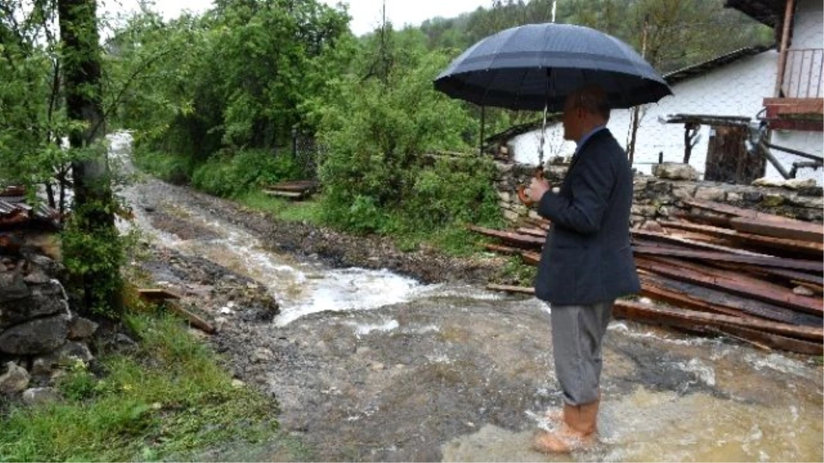 Uzun, Yağmurdan Zarar Gören Köylerde İncelemelerde Bulundu