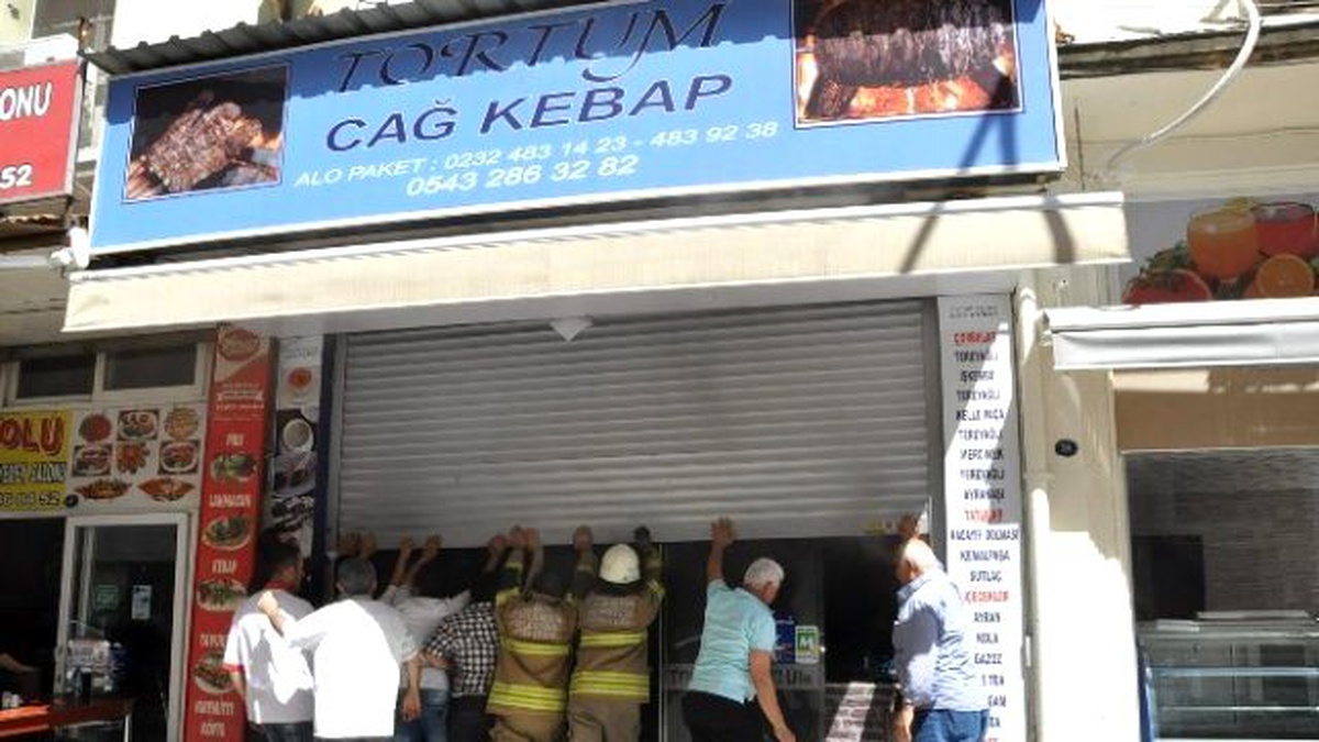 Ablasının Cenazesine Gitti, Dükkanı Yandı