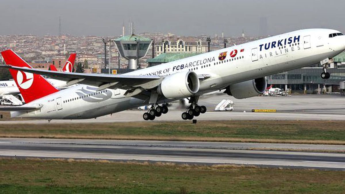 Açıköğretim Mezunları Artık THY'de Pilot Olabilecek