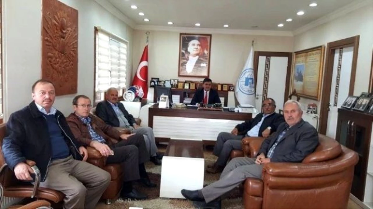 Başkan Yalçın, Belediye Meclis Üyeleri ile Bir Araya Geldi