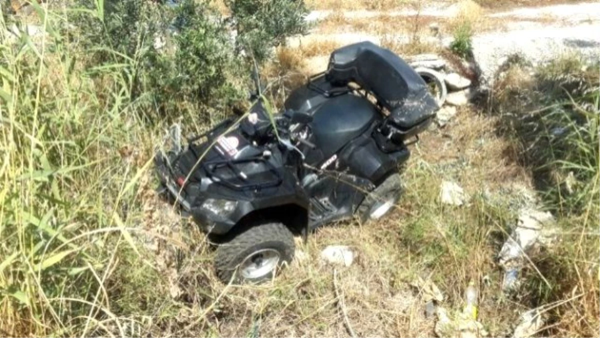 İngiliz Turistler Atv ile Kanala Uçtu: 1 Ölü, 1 Yaralı