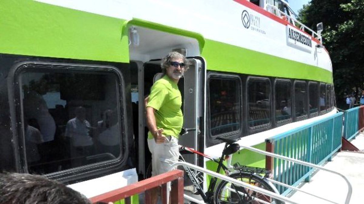 İznik Gölü\'nde \'Mavi Tur\' Keyfi