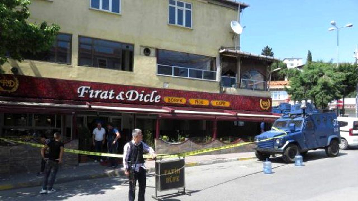 Maltepe\'de Güpegündüz Börekçiyi Kurşunladılar: 3 Yaralı