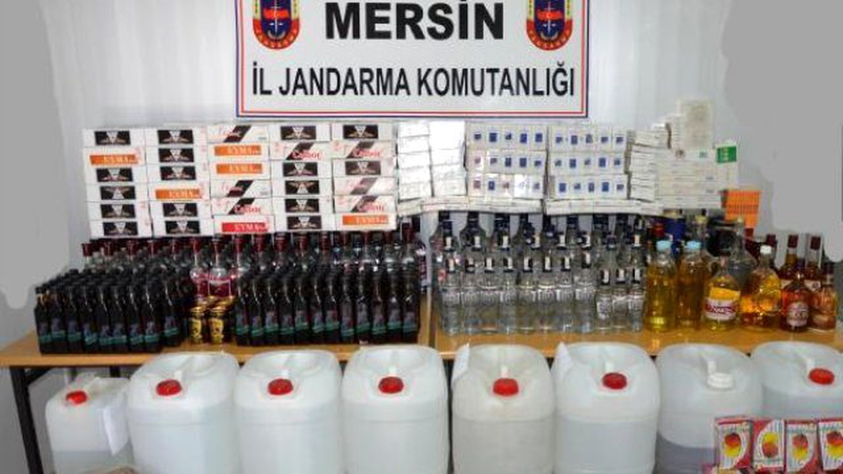 Mersin\'de Kaçak İçki Operasyonu: 14 Gözaltı