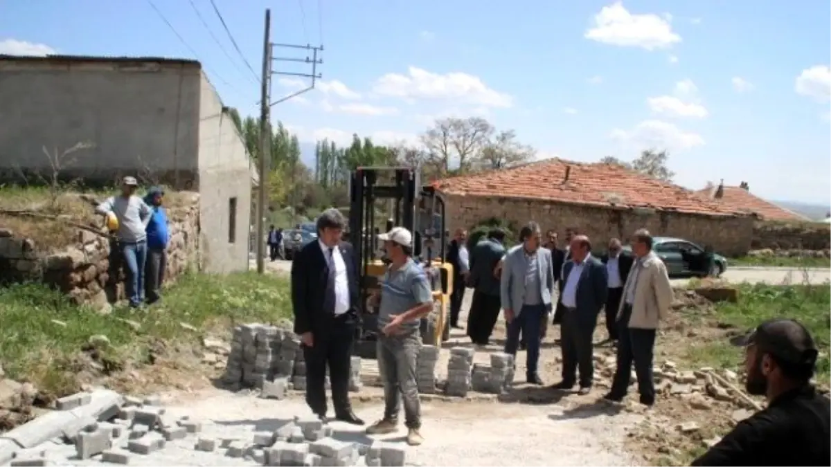 Pınarbaşı Belediyesi Çalışmalarına Hız Kesmeden Devam Ediyor