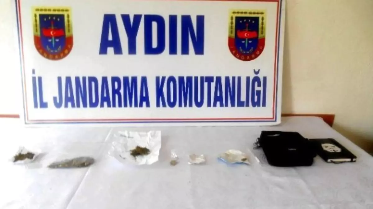 Üzerinde Uyuşturucu Taşıyan Yolcu Gözaltına Alındı