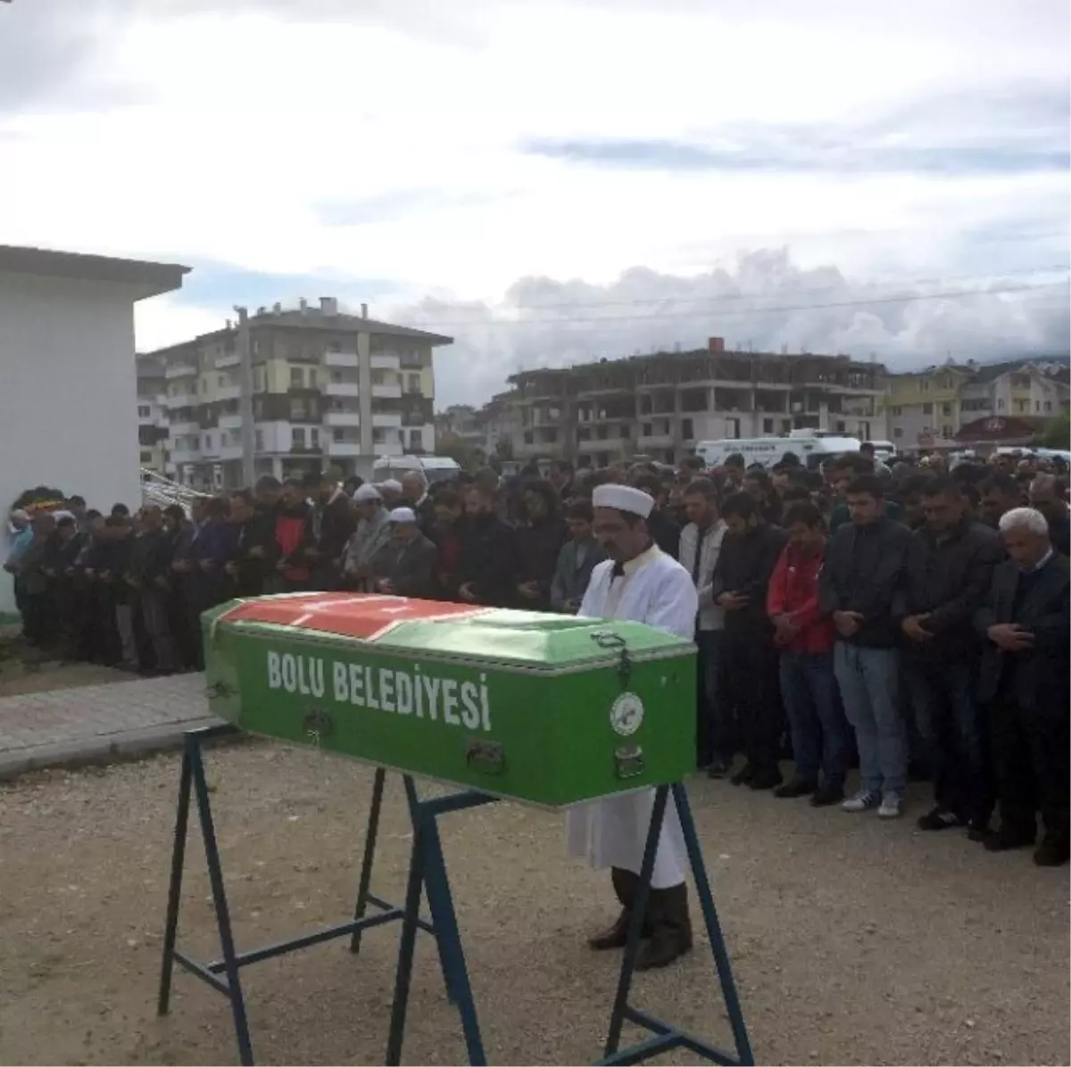 33 Yaşındaki Dağcı Gözyaşları İçinde Toprağa Verildi