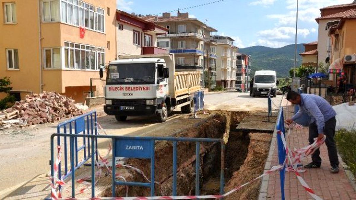 Bilecik Belediyesi Ekiplerinin Bakım ve Onarım Çalışmaları