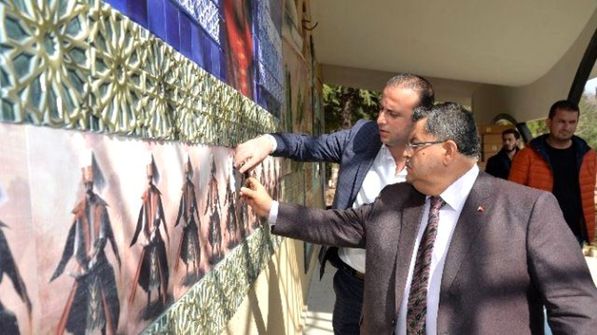 Bilecik Belediyesi\'nden "Osmanlı Padişahları Tarih Şeridi" Açılışı