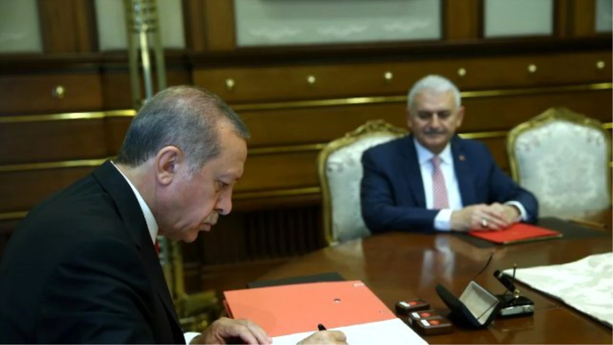 Yıldırım\'dan İlk MKYK\'ya Damga Vuran Sözler: Erdoğan Lider, Biz Ekibiyiz