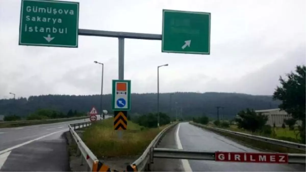 Bolu Dağı Tüneli\'nde Bakım İçin Ankara Yönü Trafiğe Kapatıldı