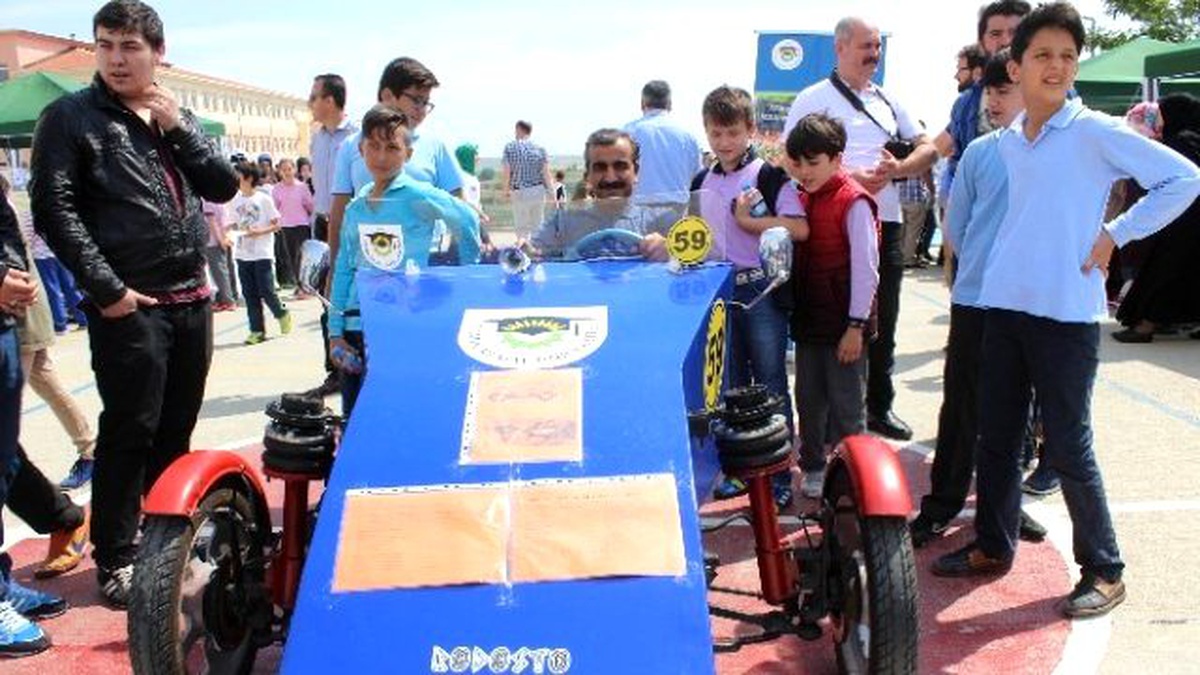 Elektrikle Çalışan Rodosto Öğrencilerin İlgi Odağı Oldu