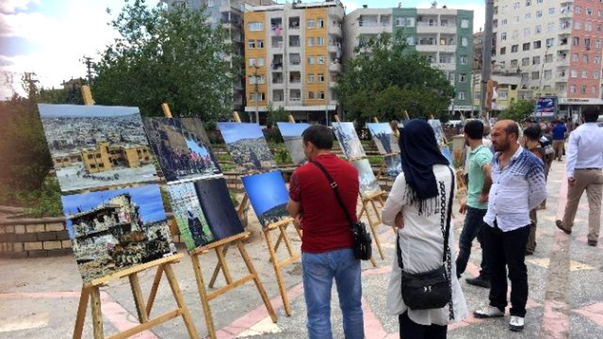 Gazetecilerin Çektiği Fotoğraflar Sergilendi
