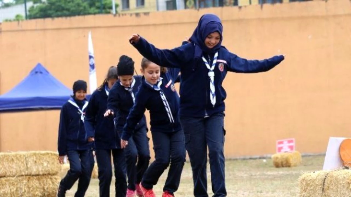 İzciler, Olimpiyat Niyetine Oynadı