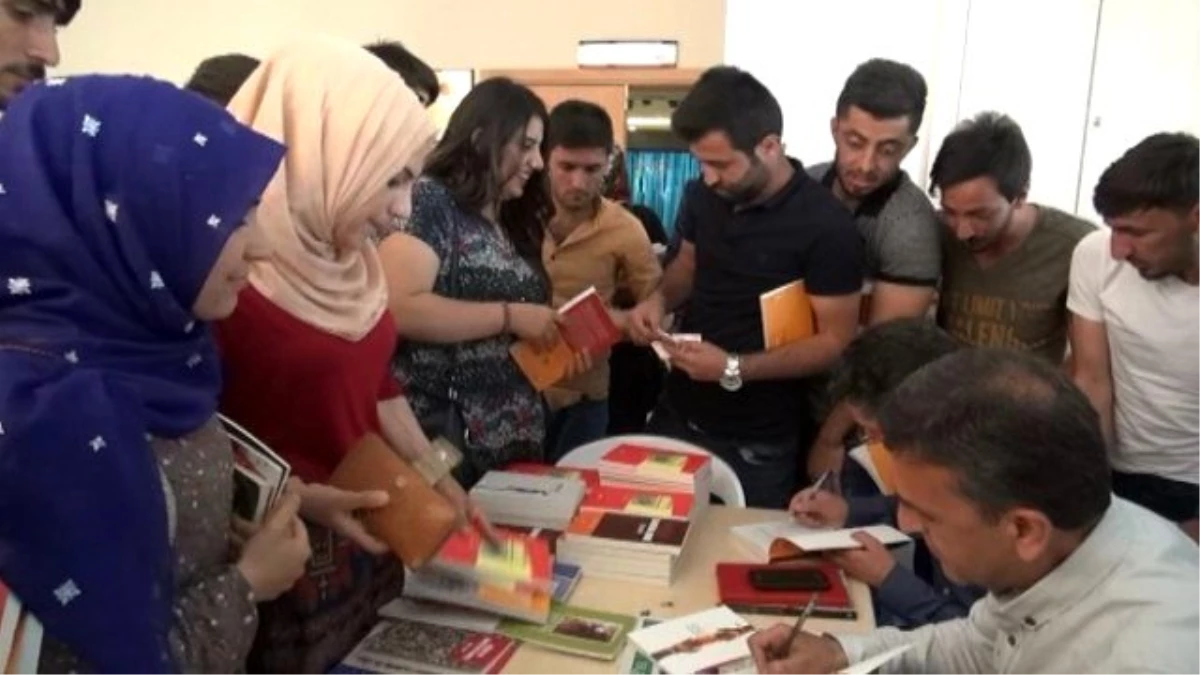 Muş\'ta Kürt Dili ve Tarihi Konferansı Düzenlendi