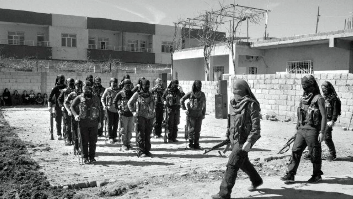 PKK\'dan New York Times\'a İtiraf: Hendek Kazmak Hataydı