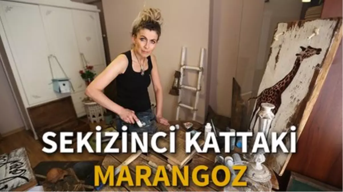 Sekizinci Kattaki Evini Marangozhane Yaptı, Sokaktan Toplayıp Para Kazanıyor