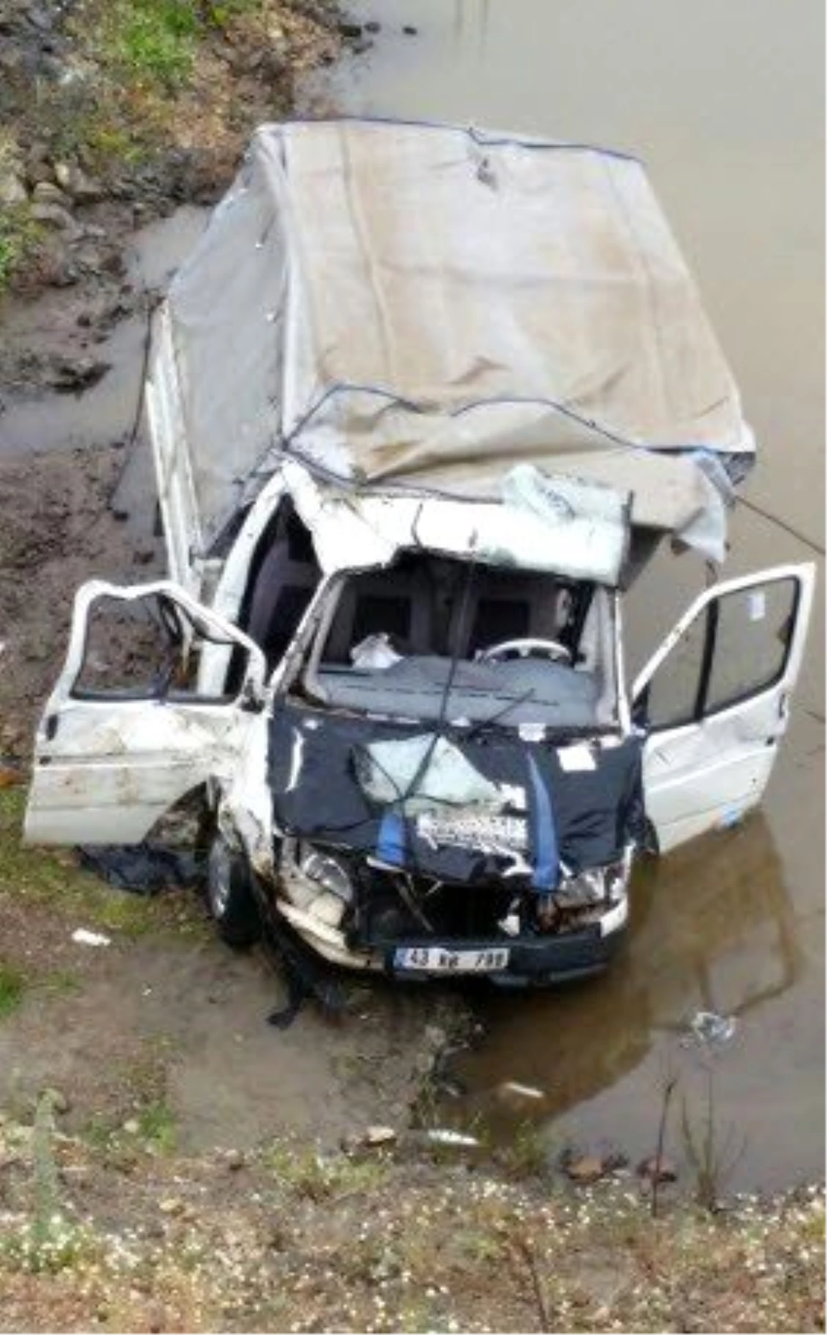 Simav\'da Trafik Kazası, 2 Ölü