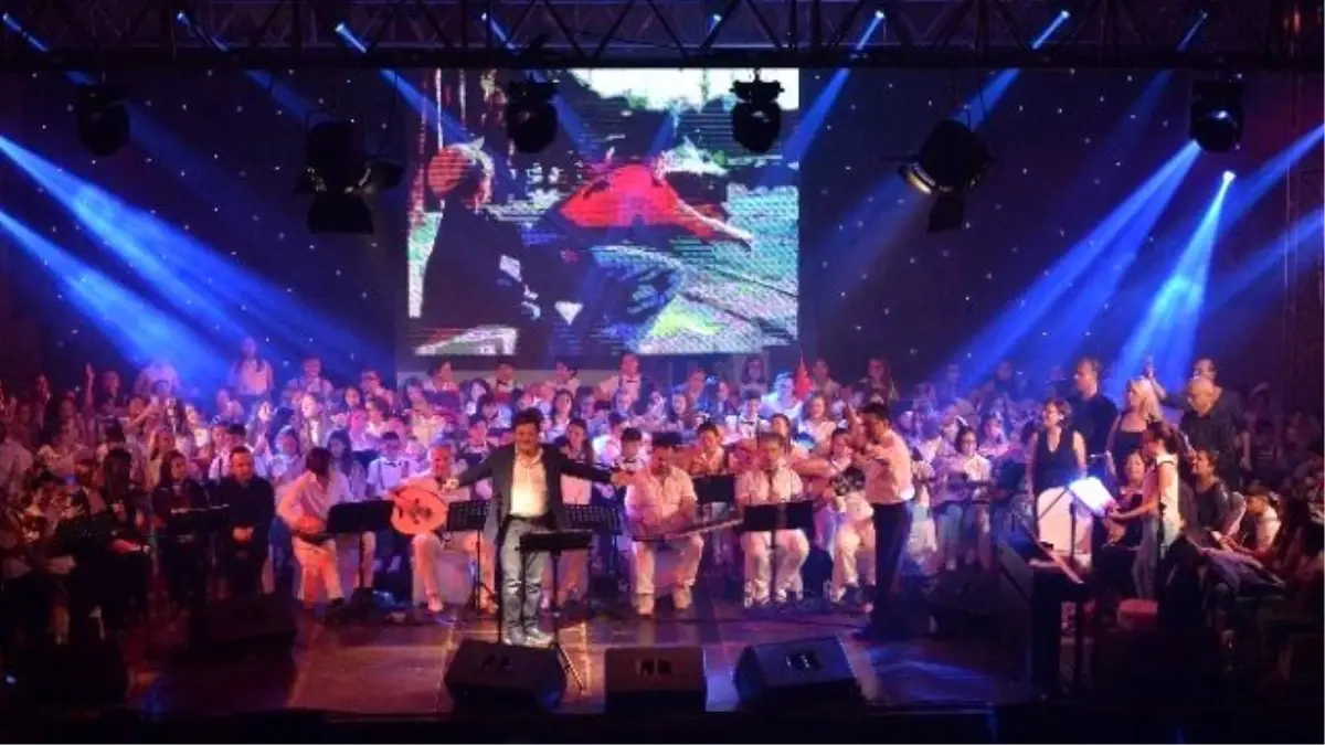 Antalya Orkestrası\'ndan Muhteşem Konser