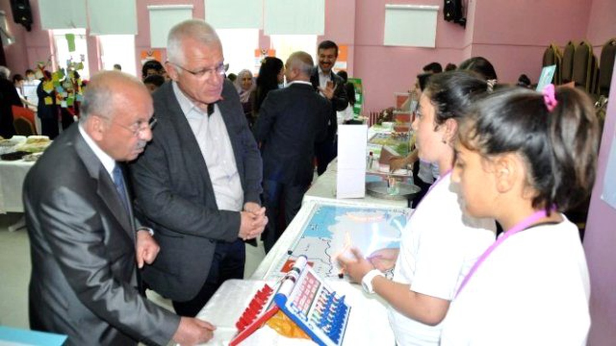 Göreme\'de Tubitak 4006 Bilim Fuarı Açıldı