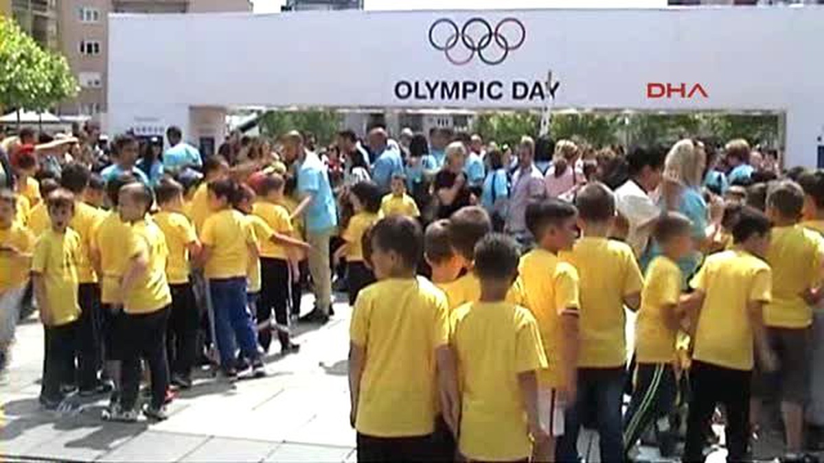 Kosova Olimpiyat Günü \'Bağımsızlık Çocukları\' Koşusuyla Kutlandı