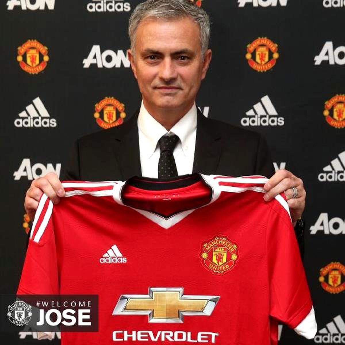 Mourinho Resmen "Kırmızı Şeytan"Oldu