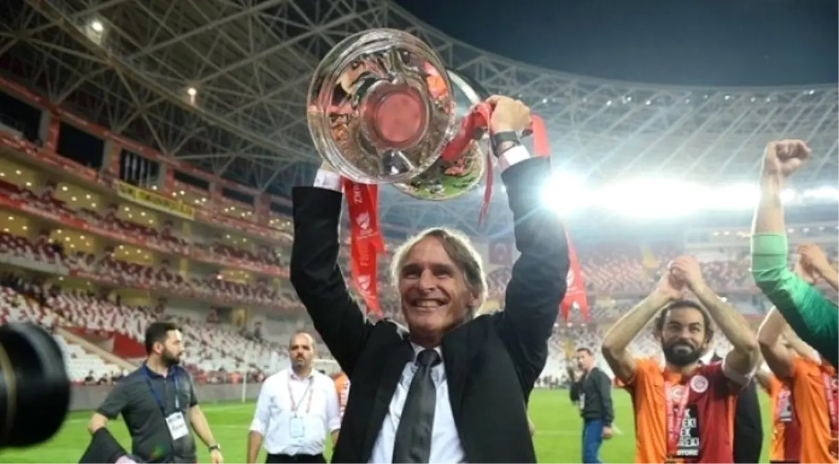 Riekerink Kalacak mı? İşte Cevabı