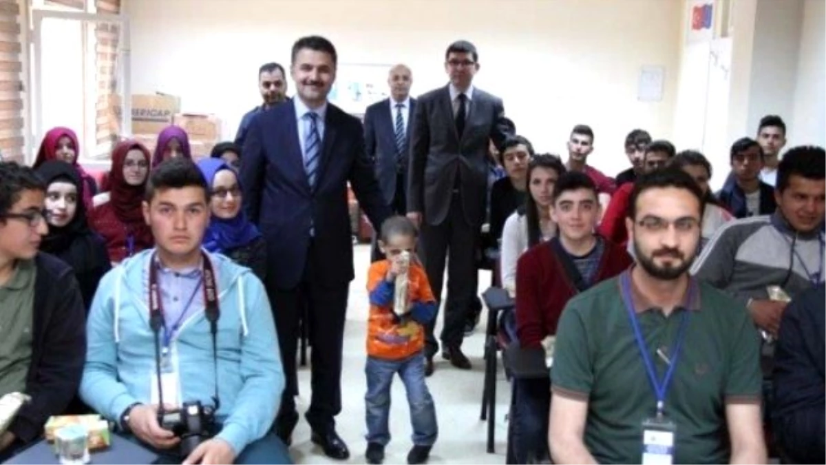 Samsunlu Öğrencilerden Erzurum Milli Eğitim Müdürlüğüne Ziyaret