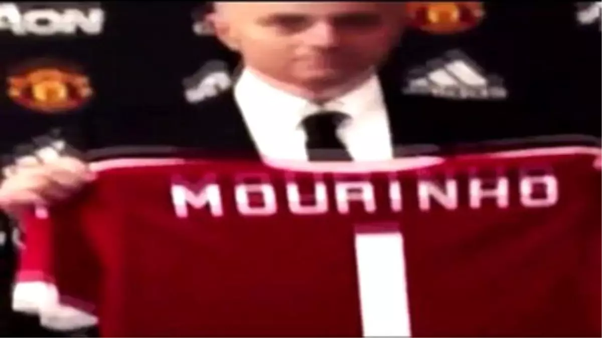 Ve Beklenen Oldu! Mou United\'da!