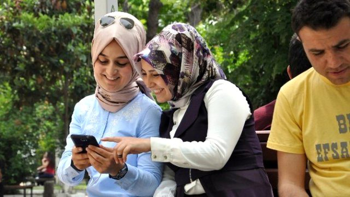 Akıllı Banklar Öğrencilerin Yüzünü Güldürdü