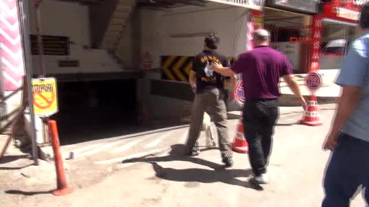 Antalya - Otoparktan Alınmayan Otomobil, Polisi Alarma Geçirdi