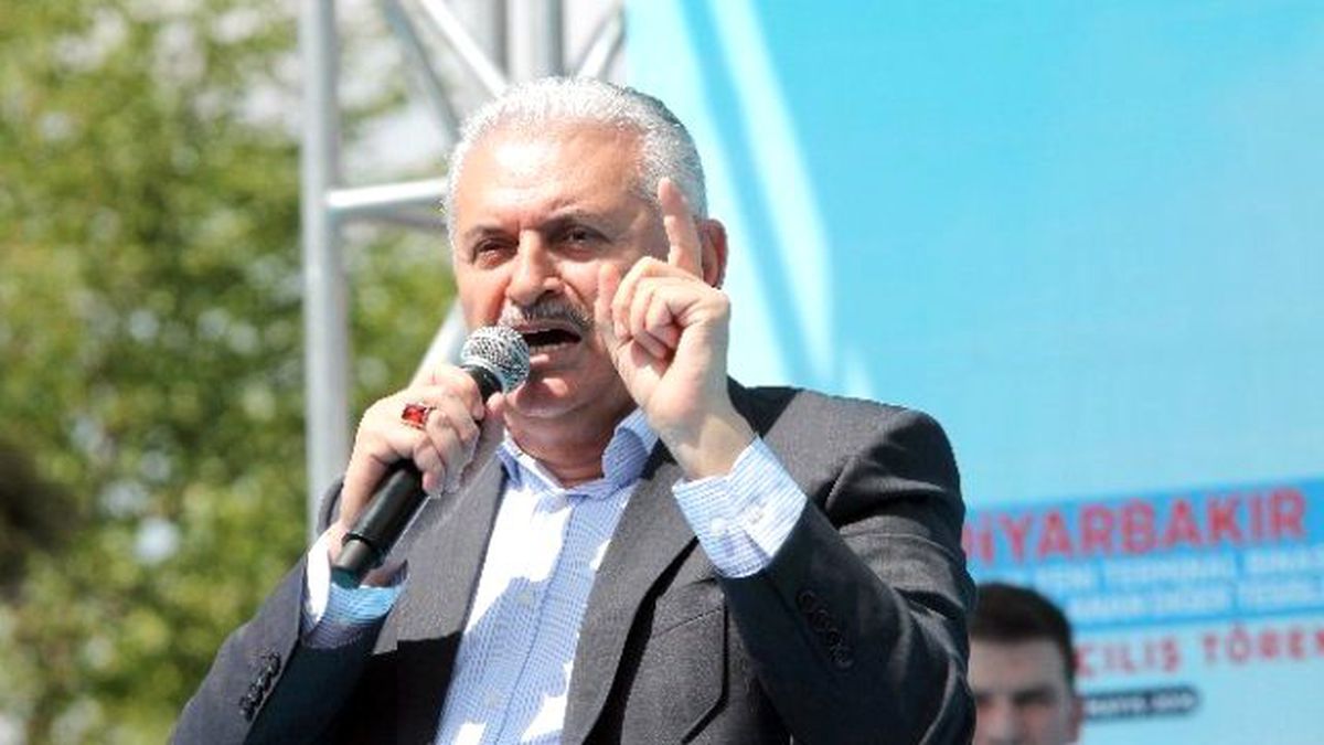 Cumhurbaşkanı Erdoğan Diyarbakır\'da (2)