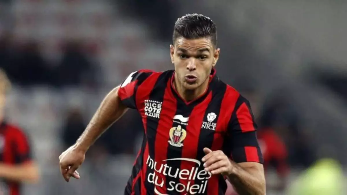 Fenerbahçe, Ben Arfa Transferini UEFA ile Anlaşması Sonucu Durdurdu