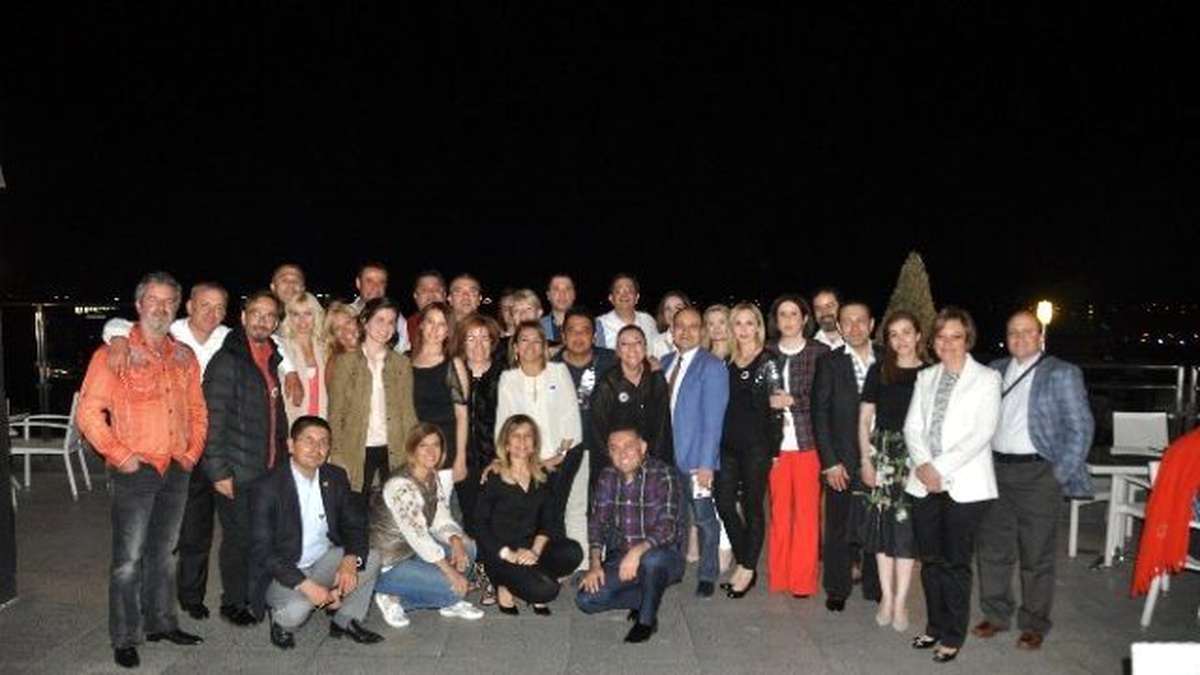 Gkv\'liler 31 Yıl Sonra Yeniden Bir Arada