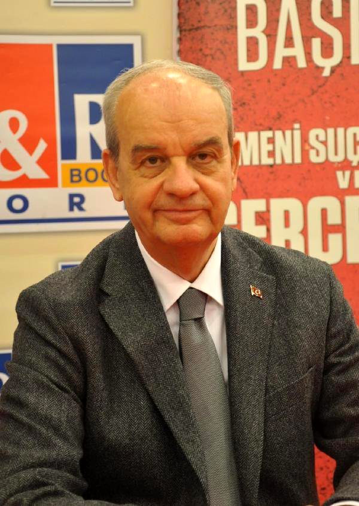 İlker Başbuğ: YPG, ABD\'nin Adeta Müttefiki Olmuş Durumda