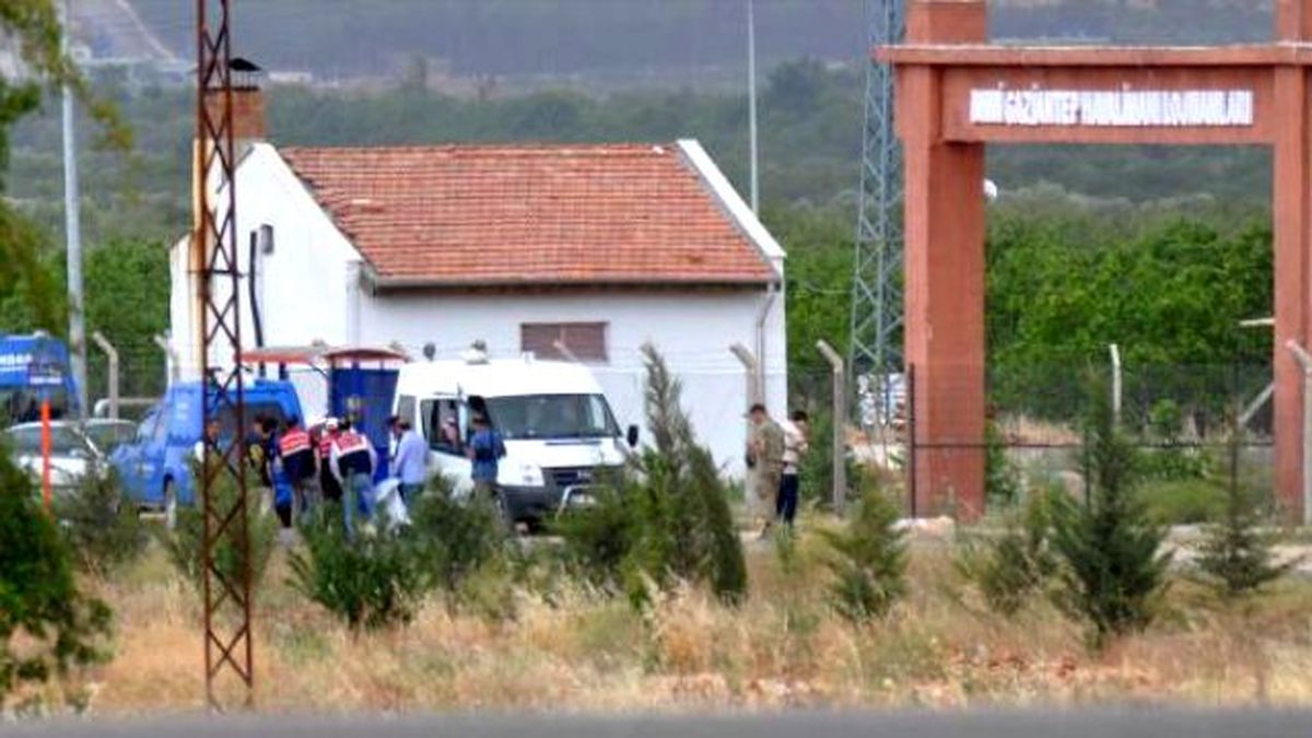 Işid, Gaziantep\'e 2 Katyuşa Roketi Attı (4)