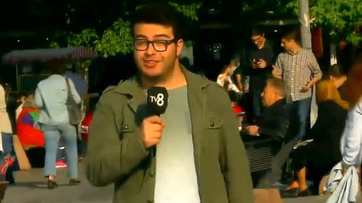 3 Adam\'ın Mikrofonları Sokakta!