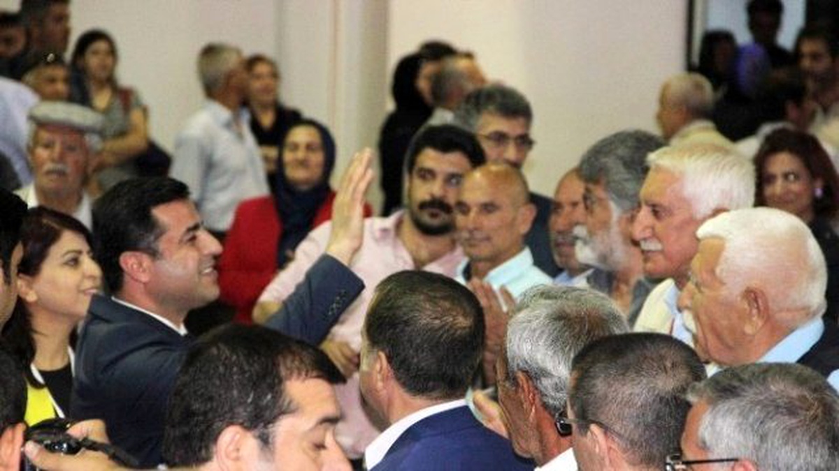 Demirtaş, Partisinin Diyarbakır Kongresine Katıldı
