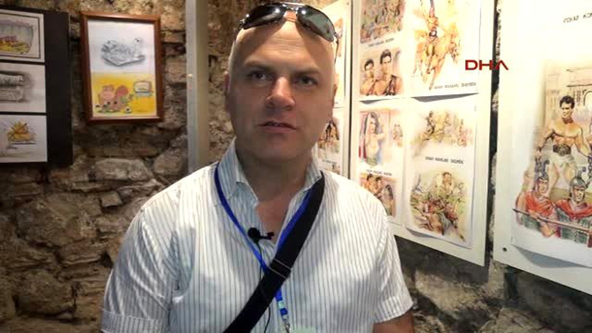 Kosova\'da Bu Yıl 12\'ncisi Düzenlenen Uluslararası Çizgi Roman ve Karikatür Festivali Başladı