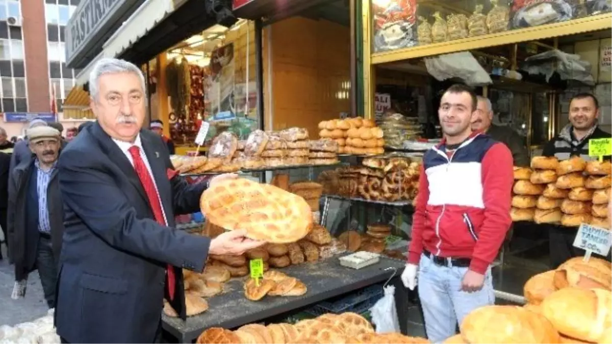 Palandöken: "Esnaf Ramazan Bereketi Bekliyor"