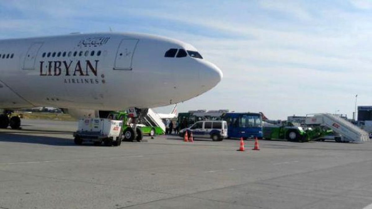 Yolcu, Kaptan Pilotla Tartışınca Uçak 5 Saat Gecikmeli Kalktı