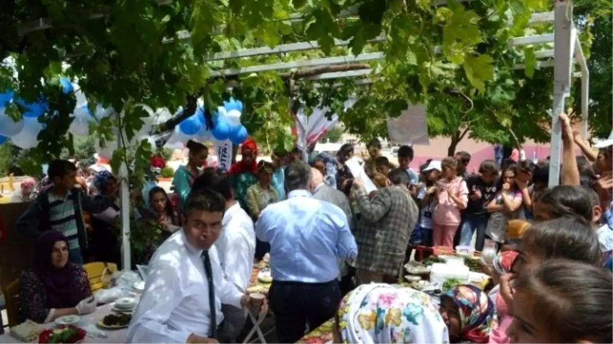 Acarobası Köyünde Yemek Yarışması