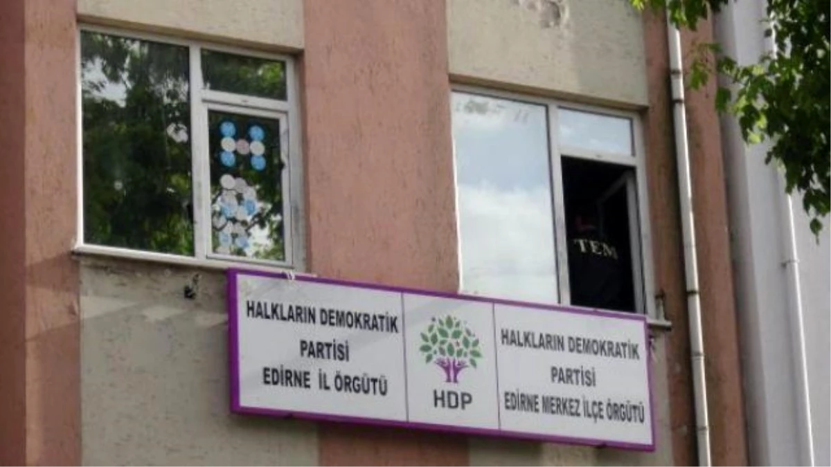 Hdp Binasında Polis Araması