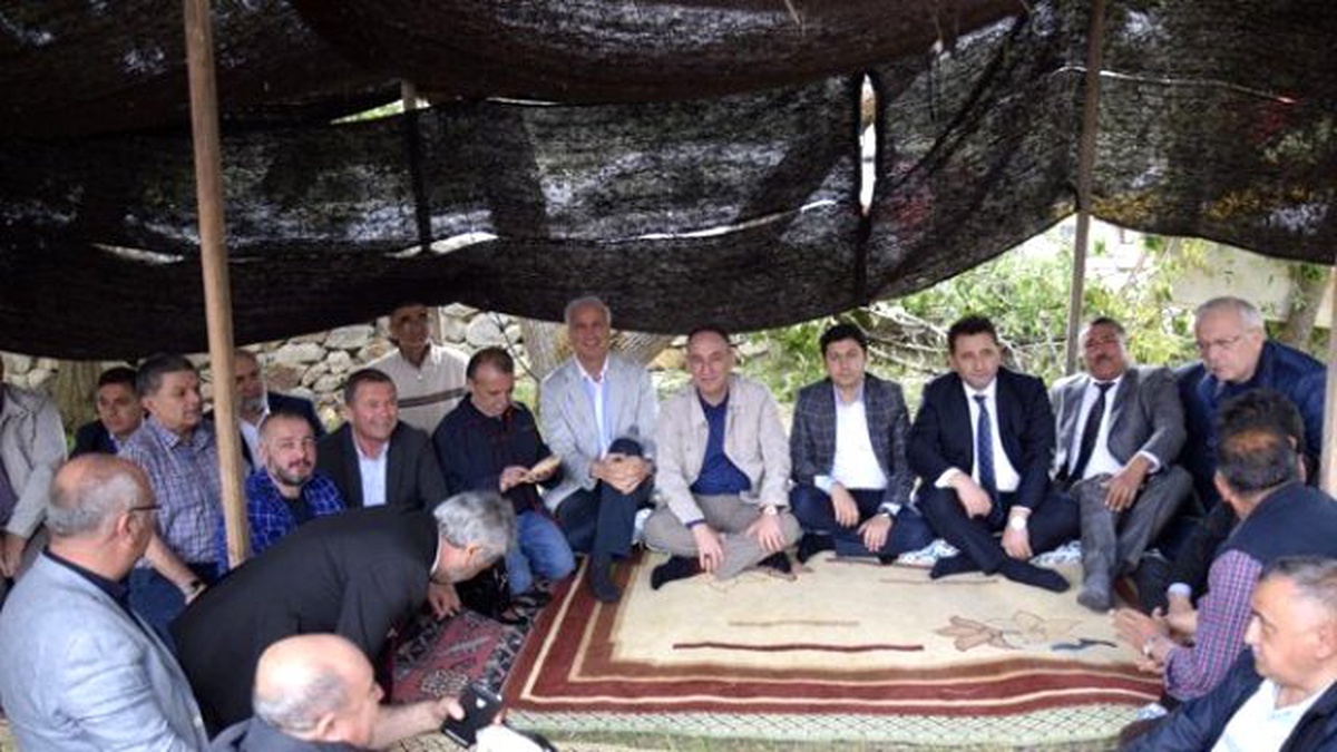 Hüseyinbey Obasından Tarihi Şölen