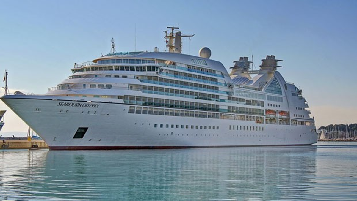 Marmaris\'e İki Kruvaziyer Gemisi Yanaştı
