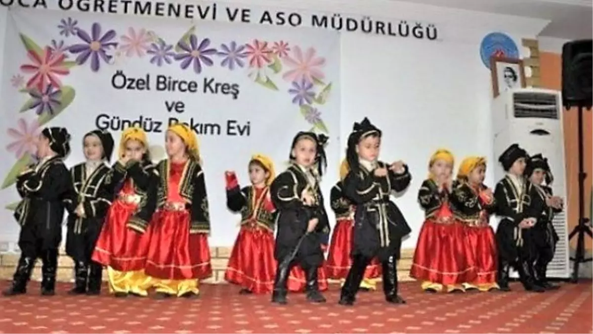 Minikler, Yaza "Merhaba" Dedi