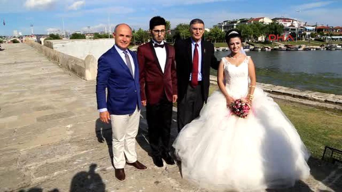 Sancar, Kanuni Sultan Süleyman Köprüsü\'ne Hayran Kaldı